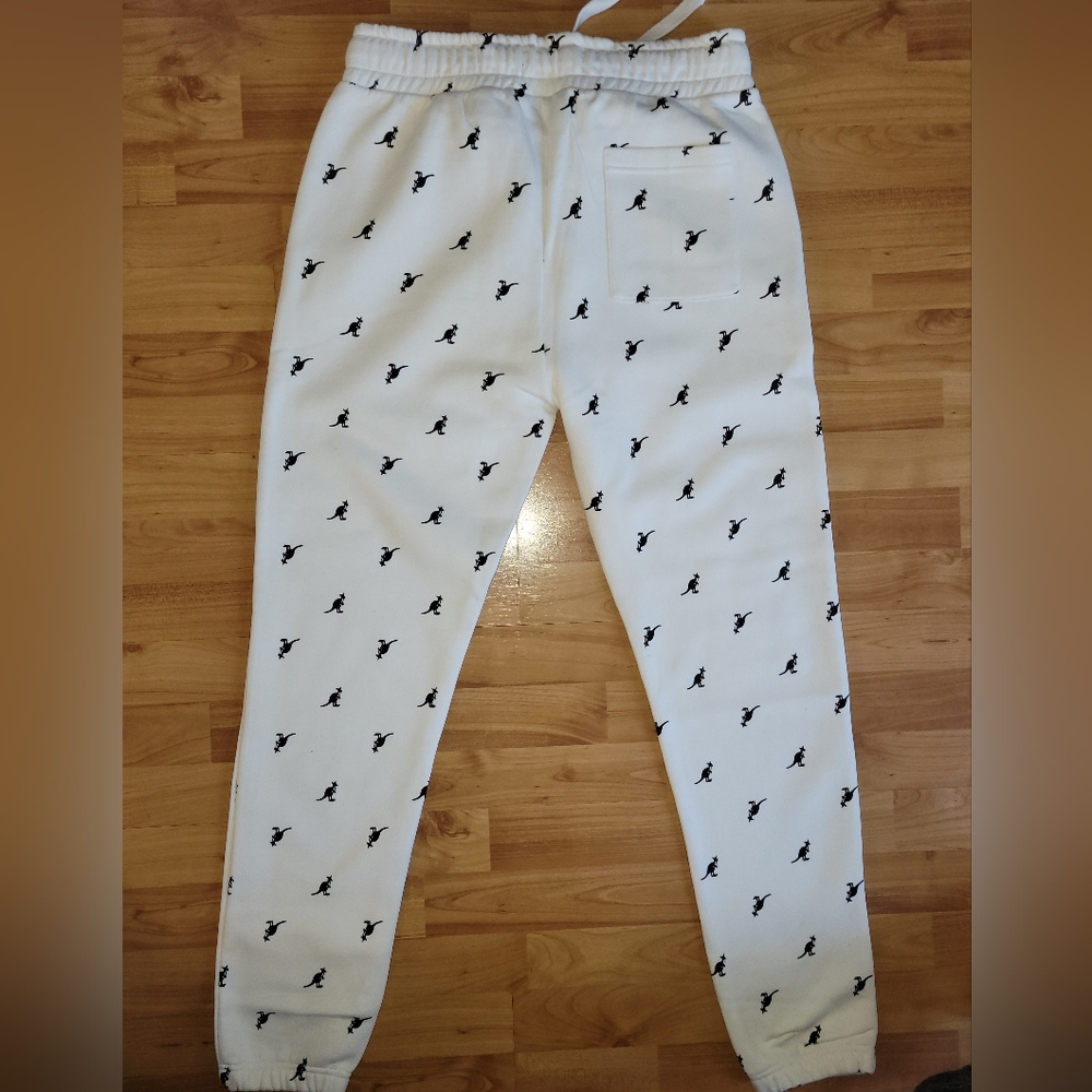 Large Kangol All Over Kangaroo Print Logo Off-White Sweatpants Black AOP Design